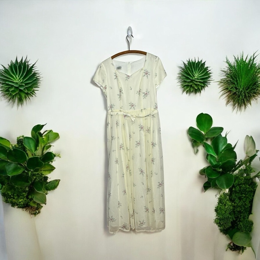 80s Laura Ashley Ivory Bouquet Toile Garden Dress Maxi Dress